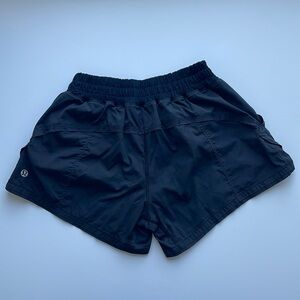Women’s Lululemon pocket shorts Size 4